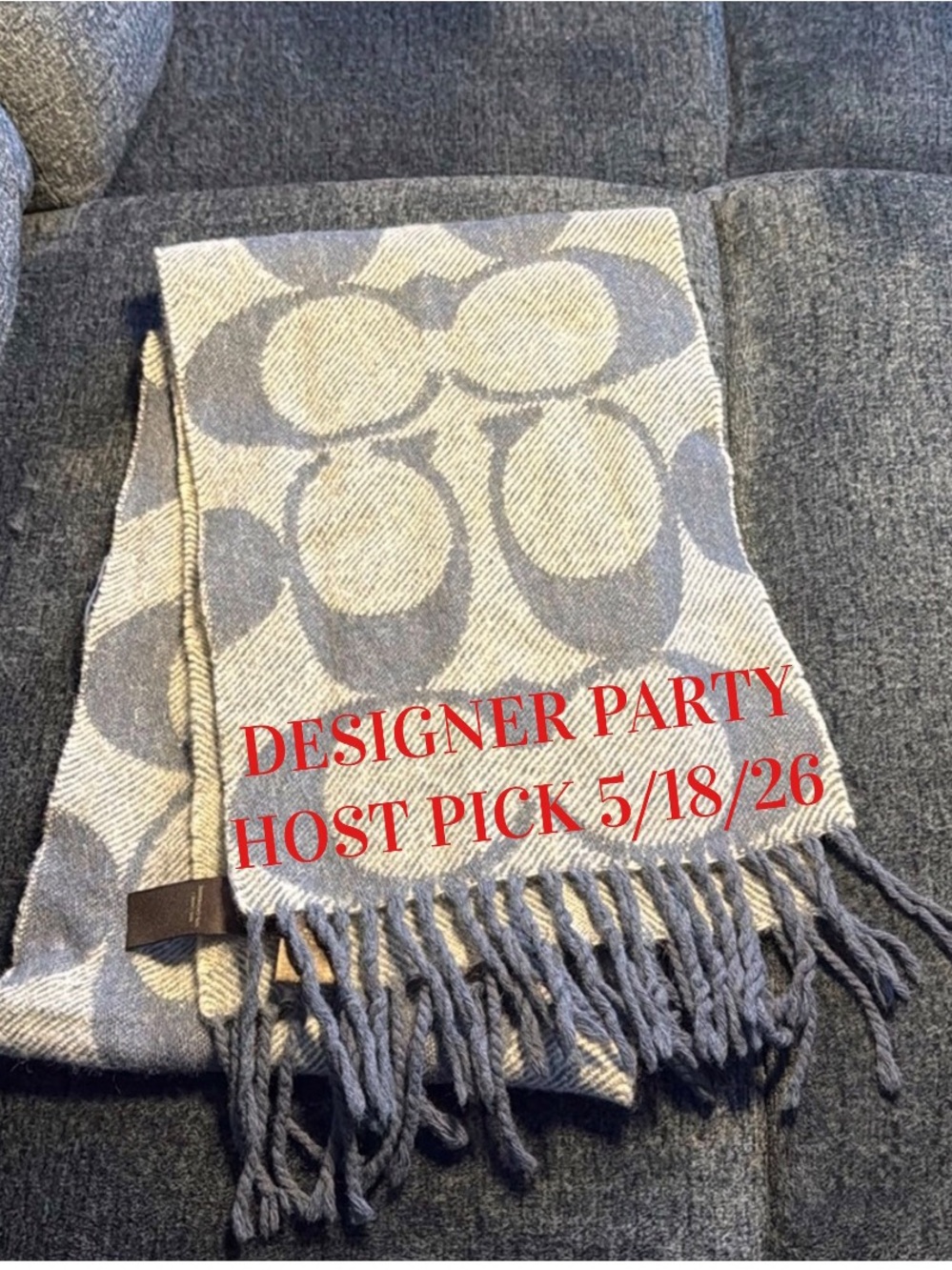 HP Coach Woman’s Signature Scarf Two Tone Gray.